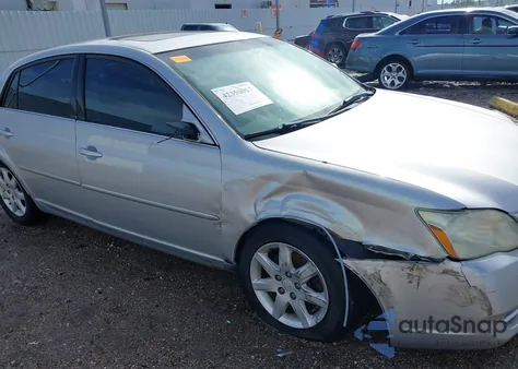 2005 Toyota Avalon Limited/Touring/Xl/Xls from USA, damaged, VIN 4T1BK36B75U034364